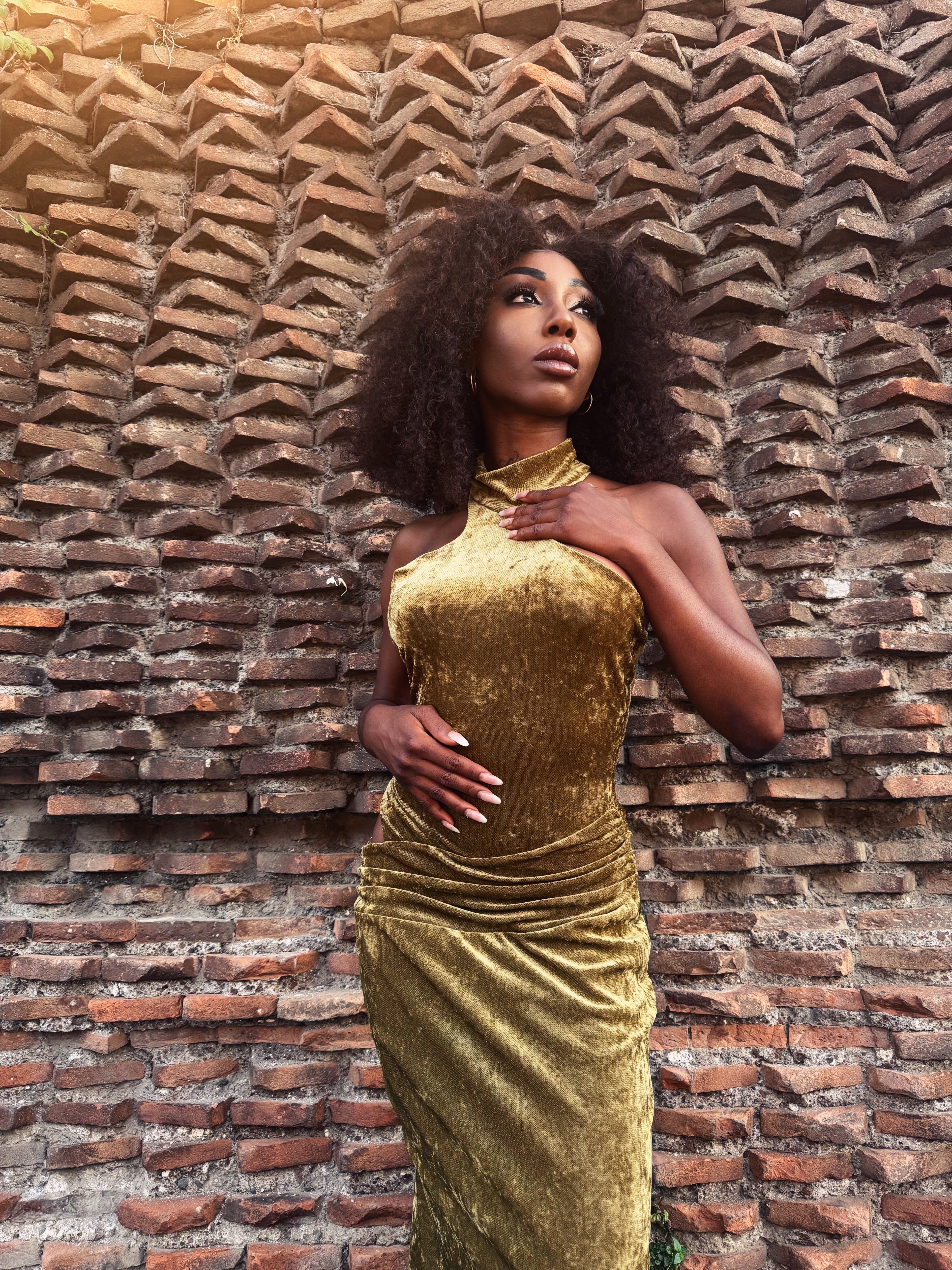 Vestito a tubino ciniglia colore Oro