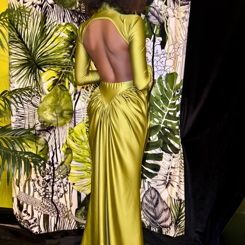 Elegante abito da donna lungo, con pieghe, in raso, linea ad A, schiena scoperta, abito da sera