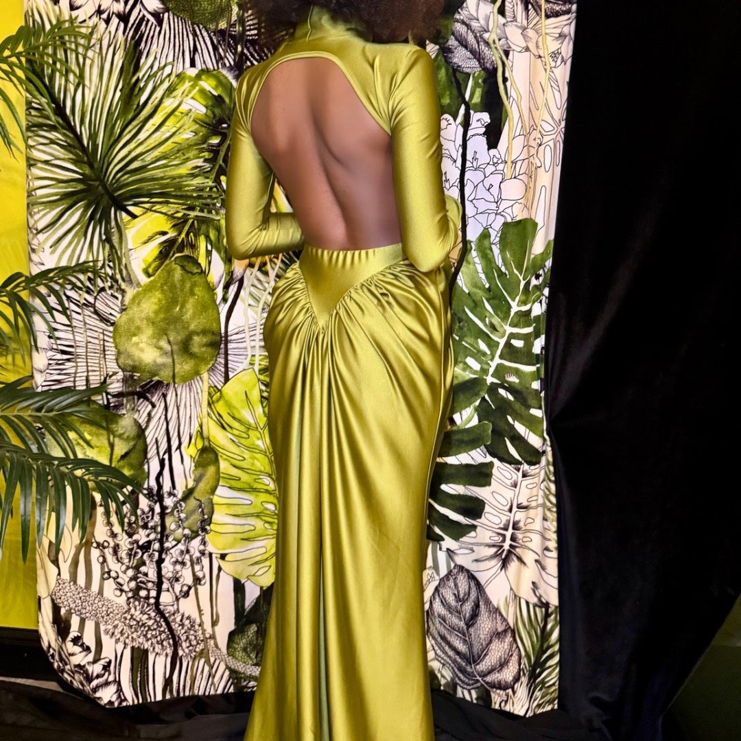 Elegante abito da donna lungo, con pieghe, in raso, linea ad A, schiena scoperta, abito da sera